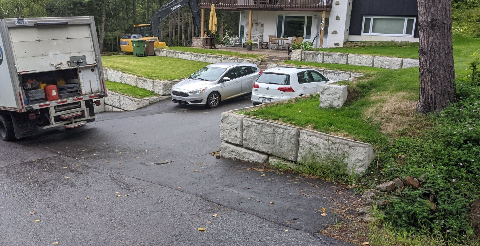 PAVAGE ET PAVÉ UNI ET MURS