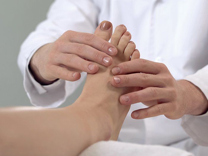 Foot Checkup with Doctor — Fenton, MI — Associated Foot Clinic Of Fenton PC