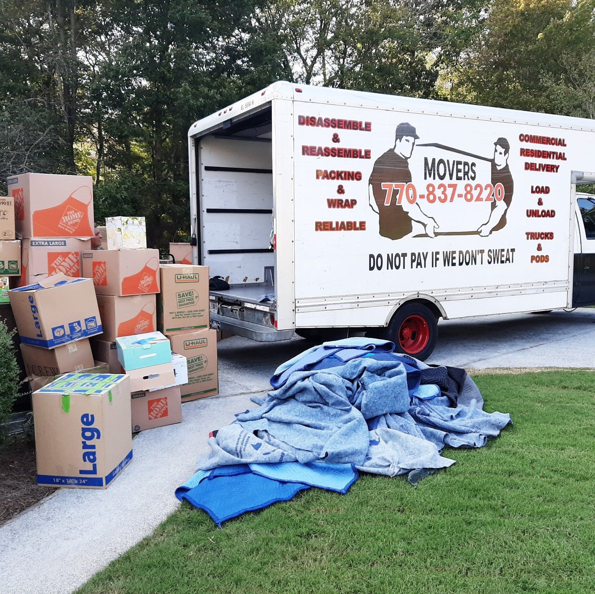 A moving truck with the word movers on it