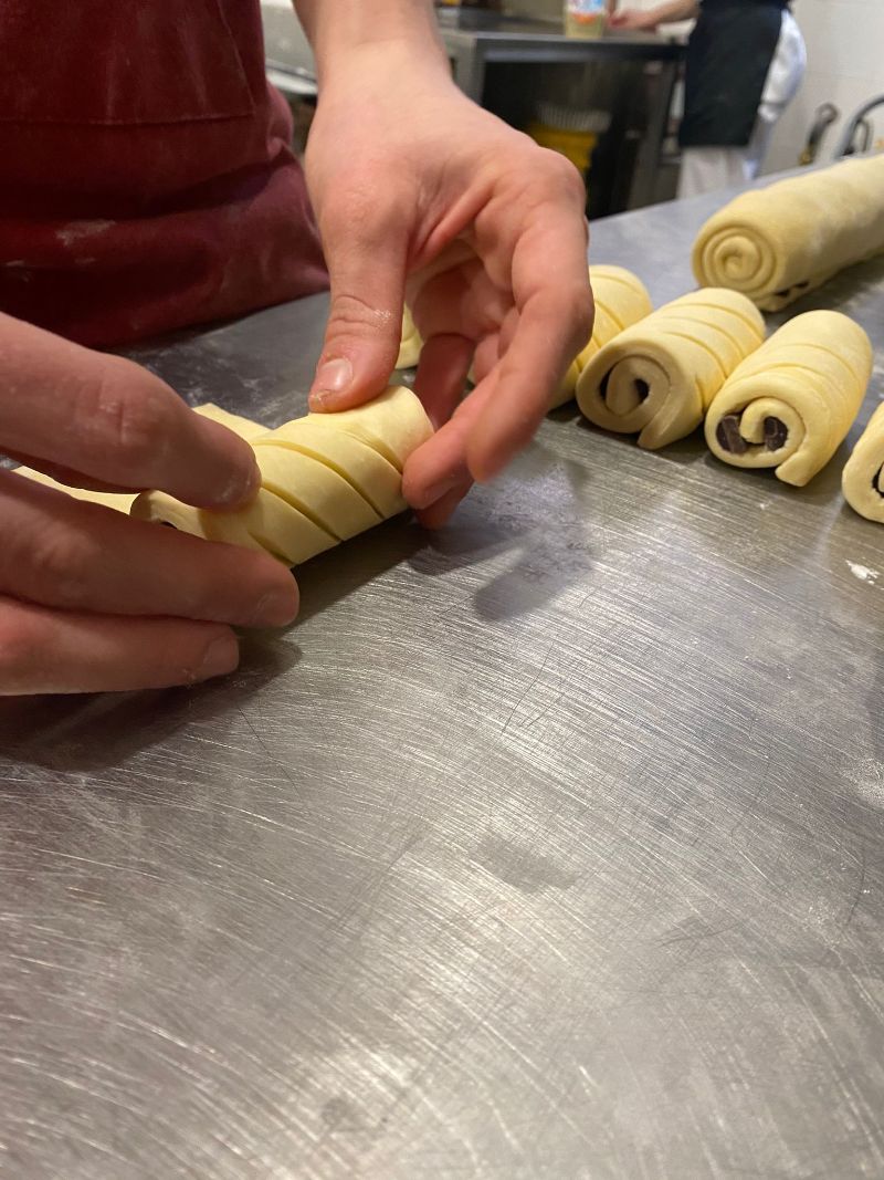 cornetti lezione corsi di pasticceria a roma