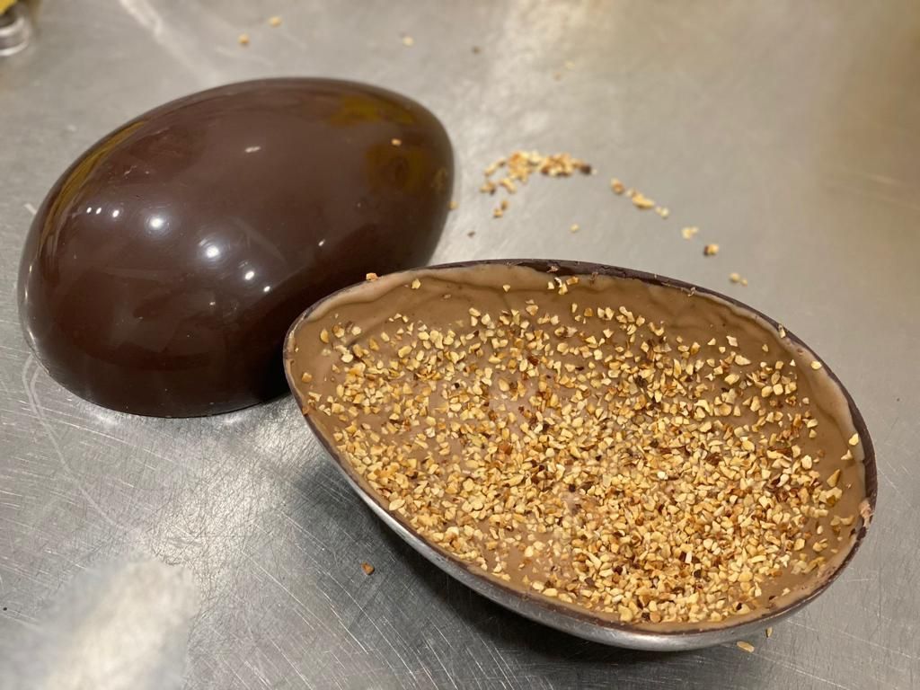 uovo di cioccolata