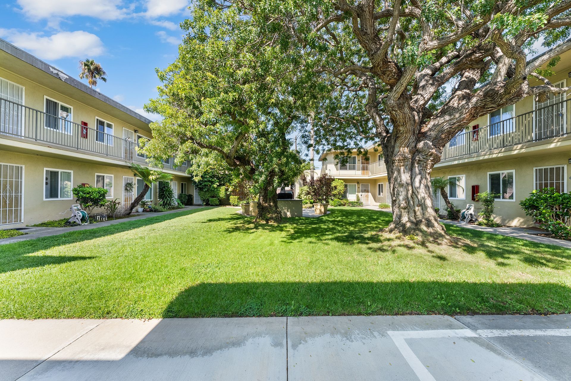 Amenities Westside Apartments Costa Mesa, CA