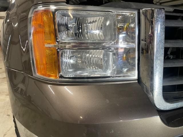 Headlight 1 after restoration