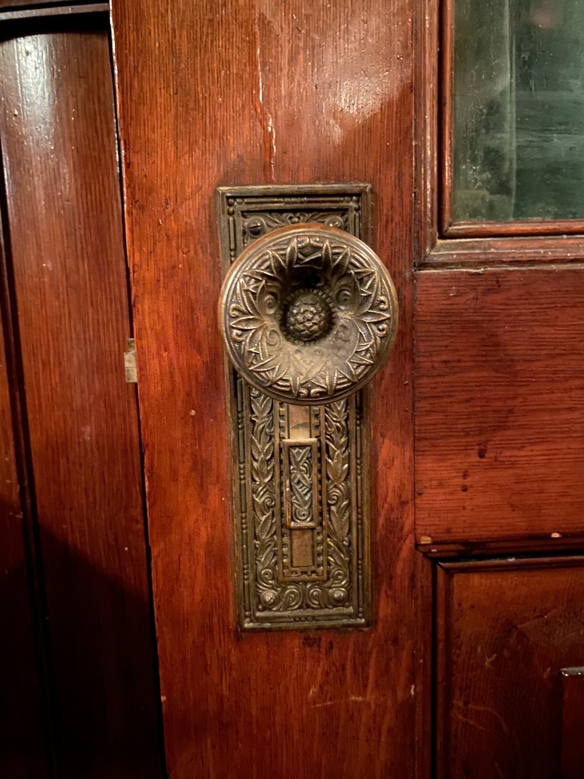 Old Door Knob — New York City, NY — Select Tours NYC