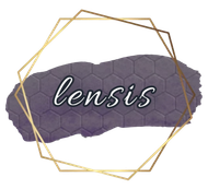 A logo for a company called con mis manos macrame