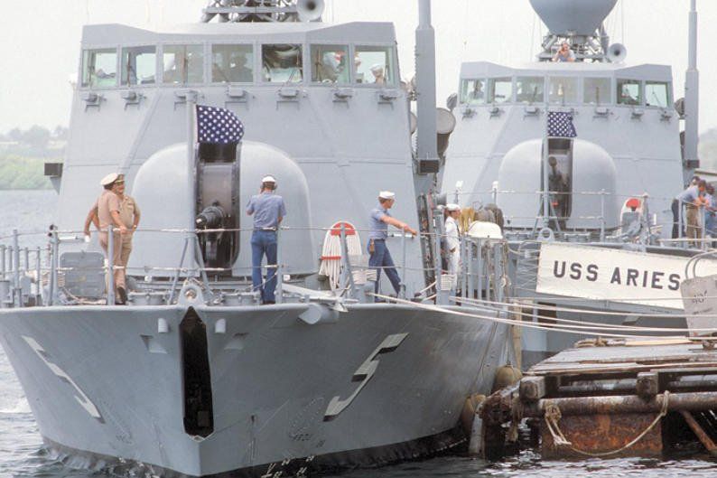 USS Aires Hydrofoil