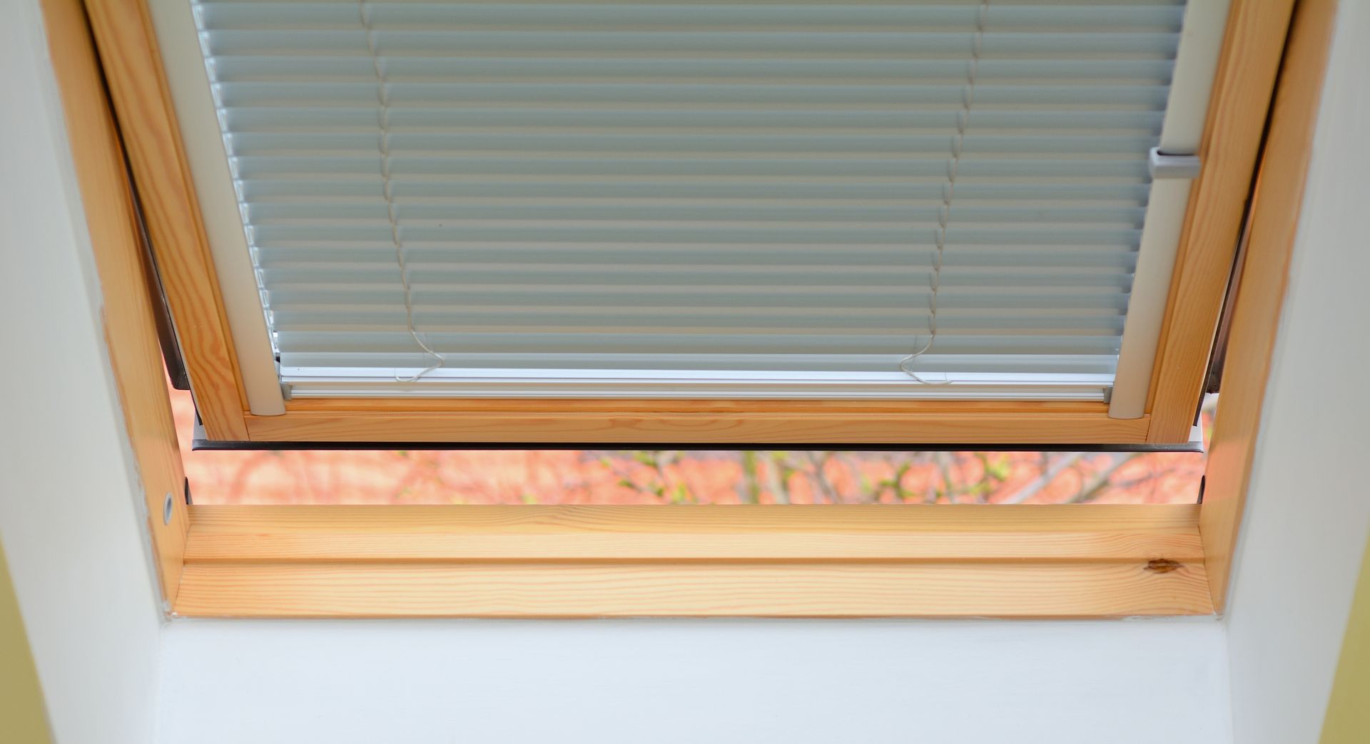 Ferramenta per finestre legno