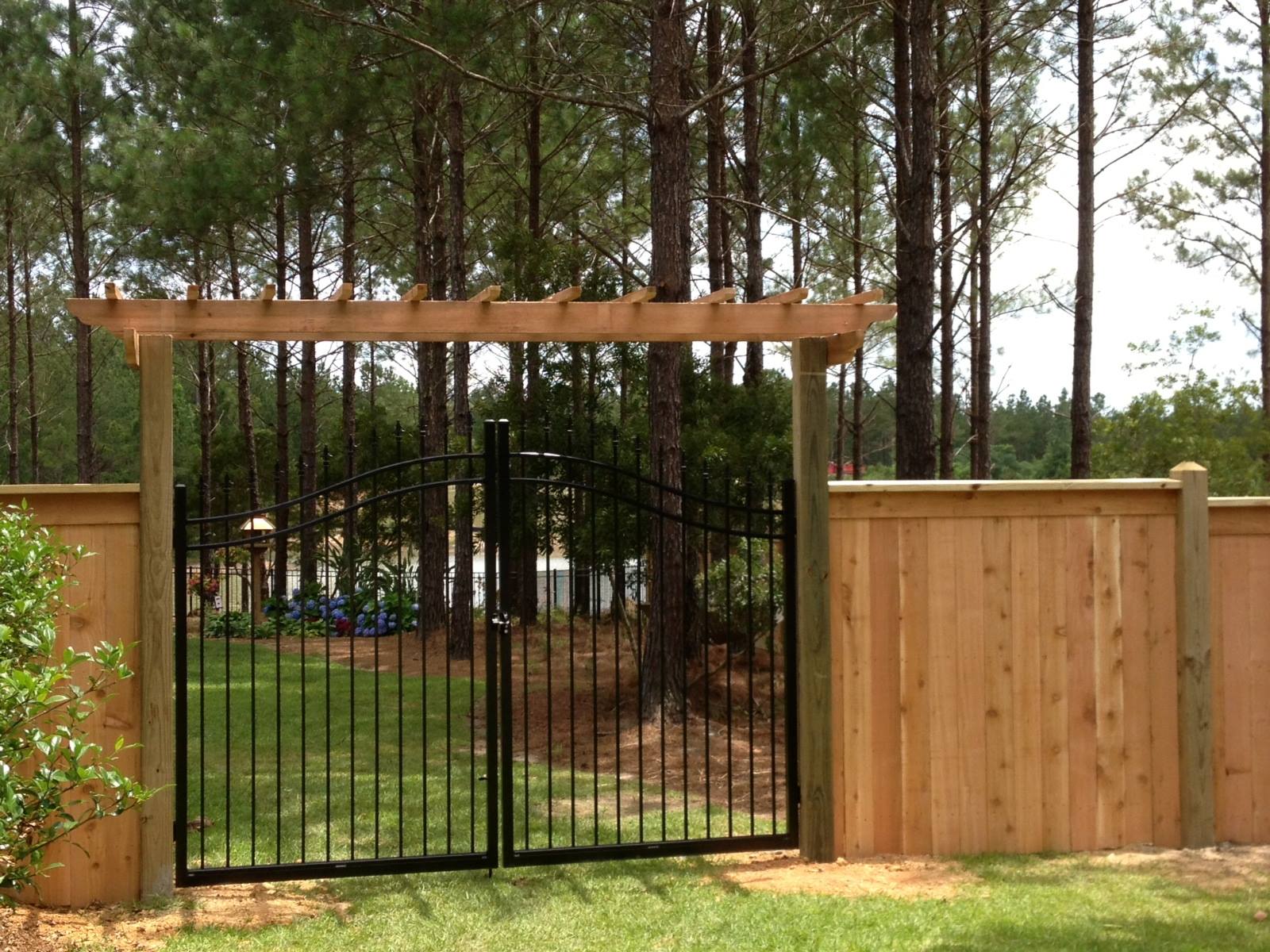 Wooden Fence with Gate — Hattiesburg, MS — United Fence Co