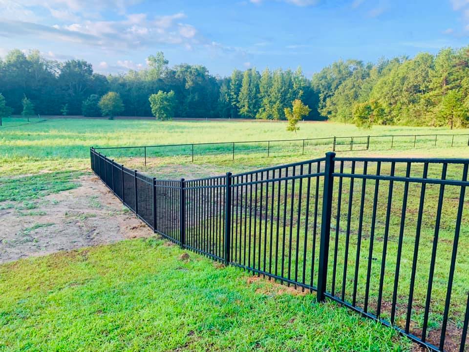 Long Fence — Hattiesburg, MS — United Fence Co