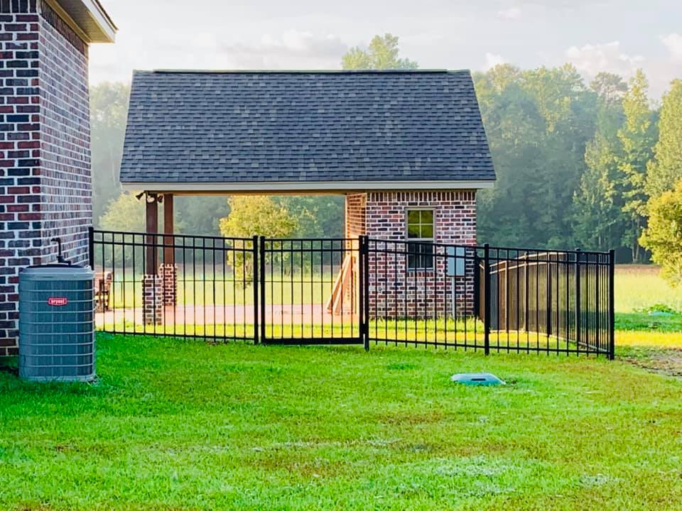 Aluminum Fence — Hattiesburg, MS — United Fence Co