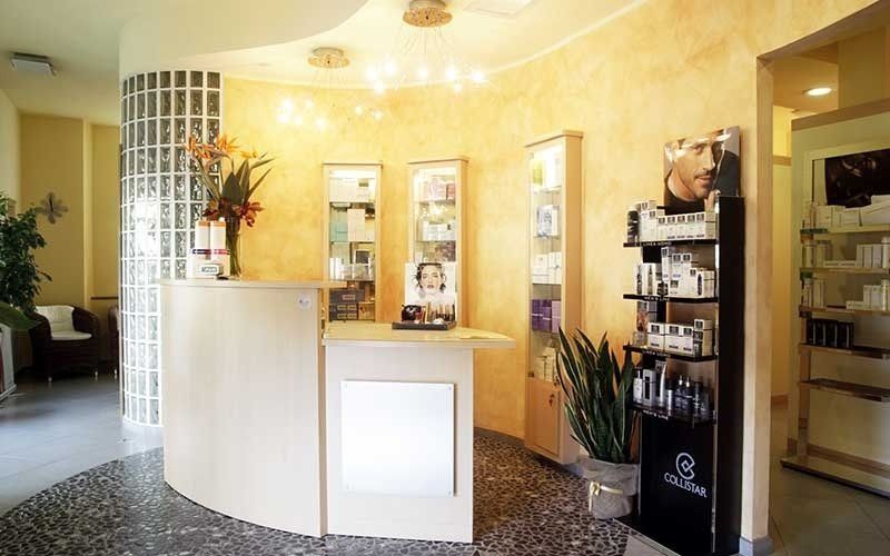 reception centro estetico