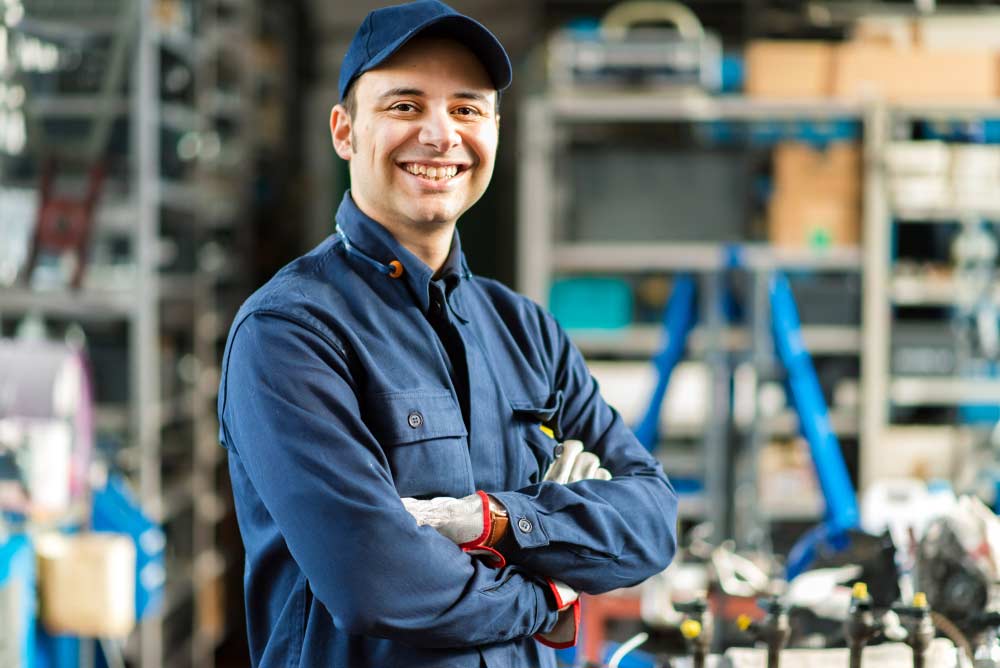 Mechanic In Garage — Mechanic In Marulan, NSW