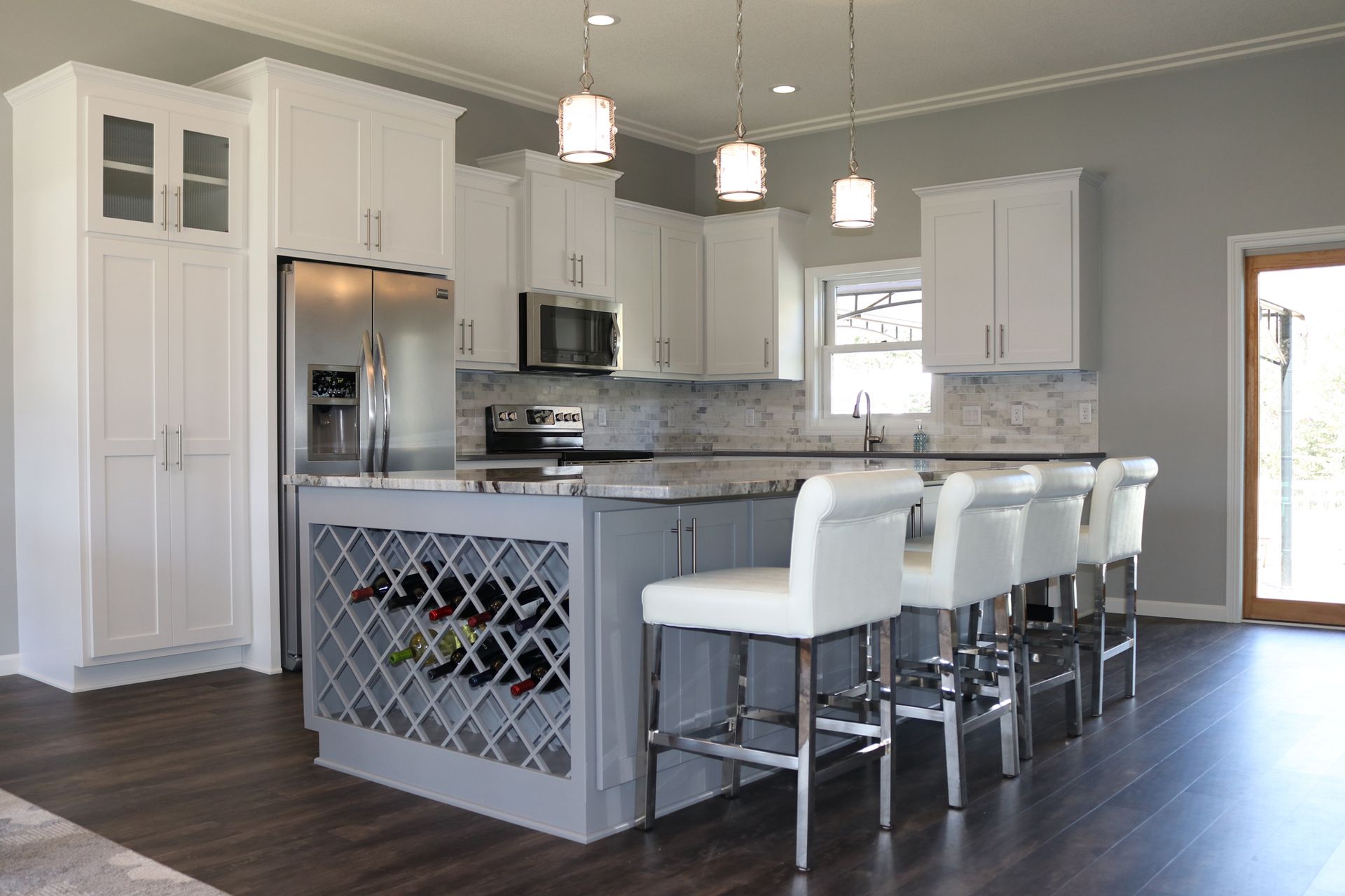 Dercon Construction Timeless Kitchen Remodel and Design Ideas