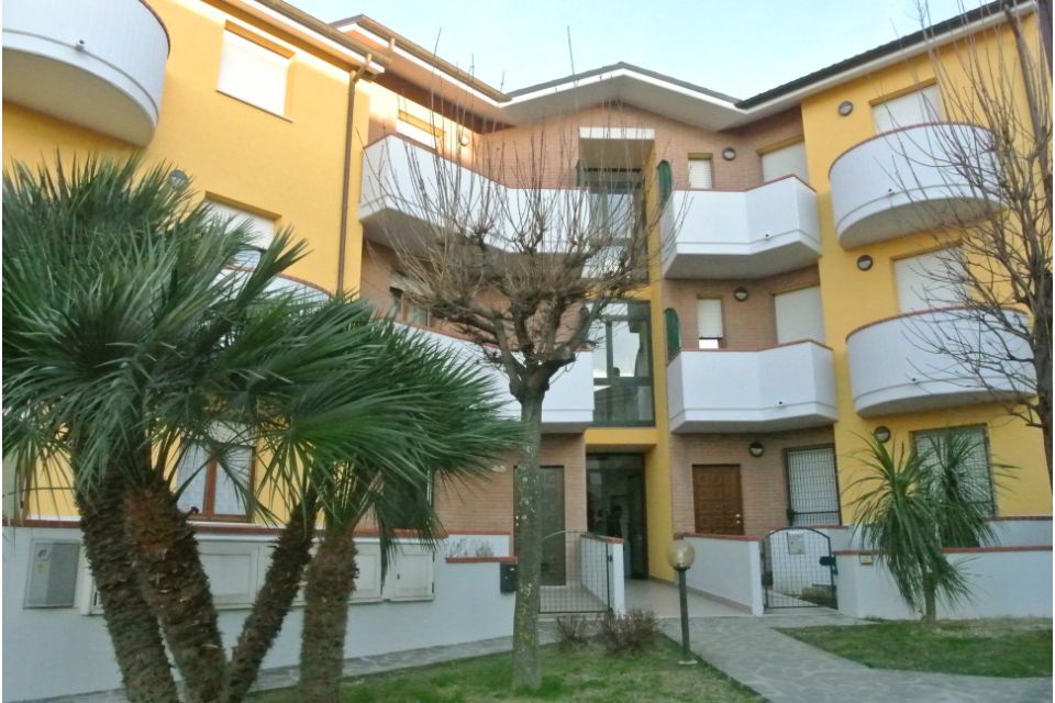 Condominio a tre piani
