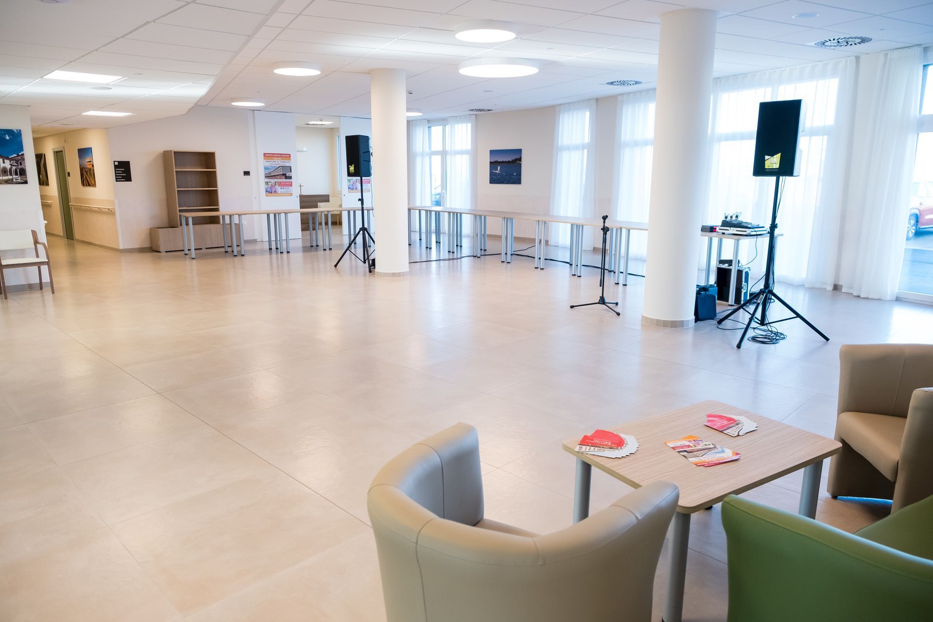 sala centro servizi anziani bellini