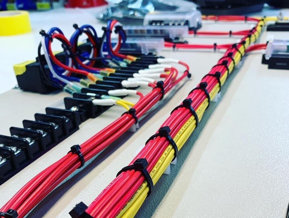 newly wired boat electrical system