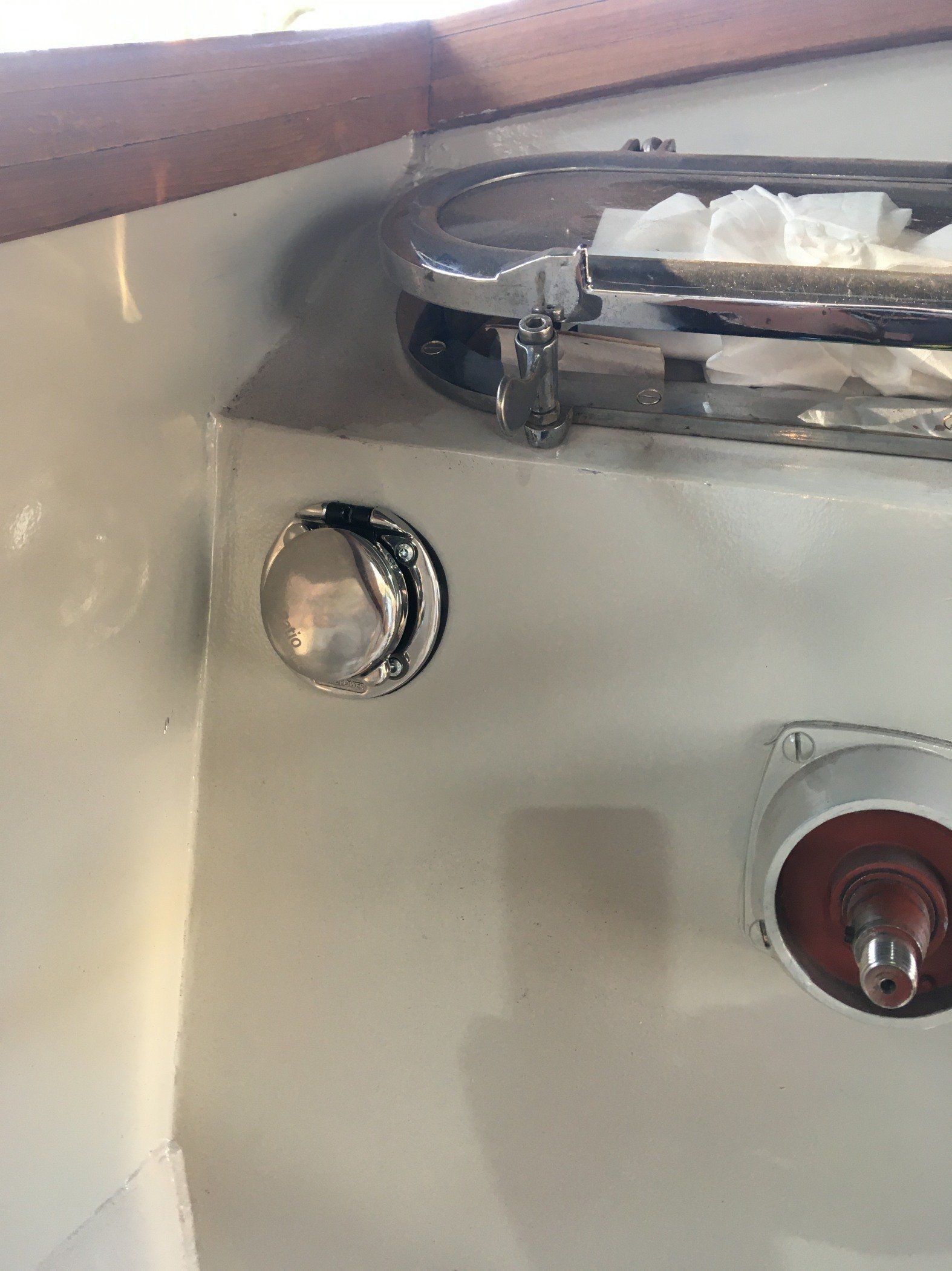 small light on a boat