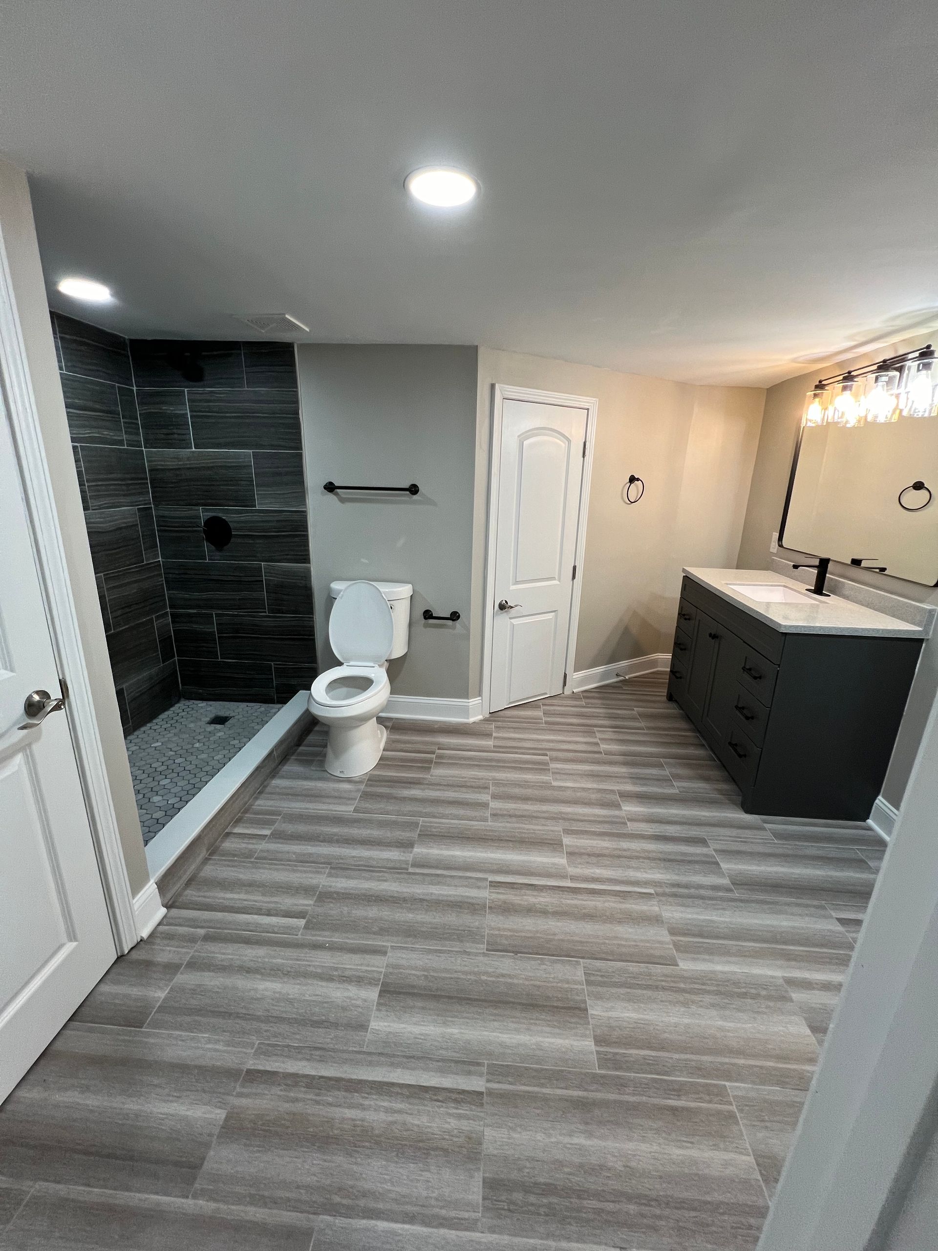 bathroom remodeling in Louisville