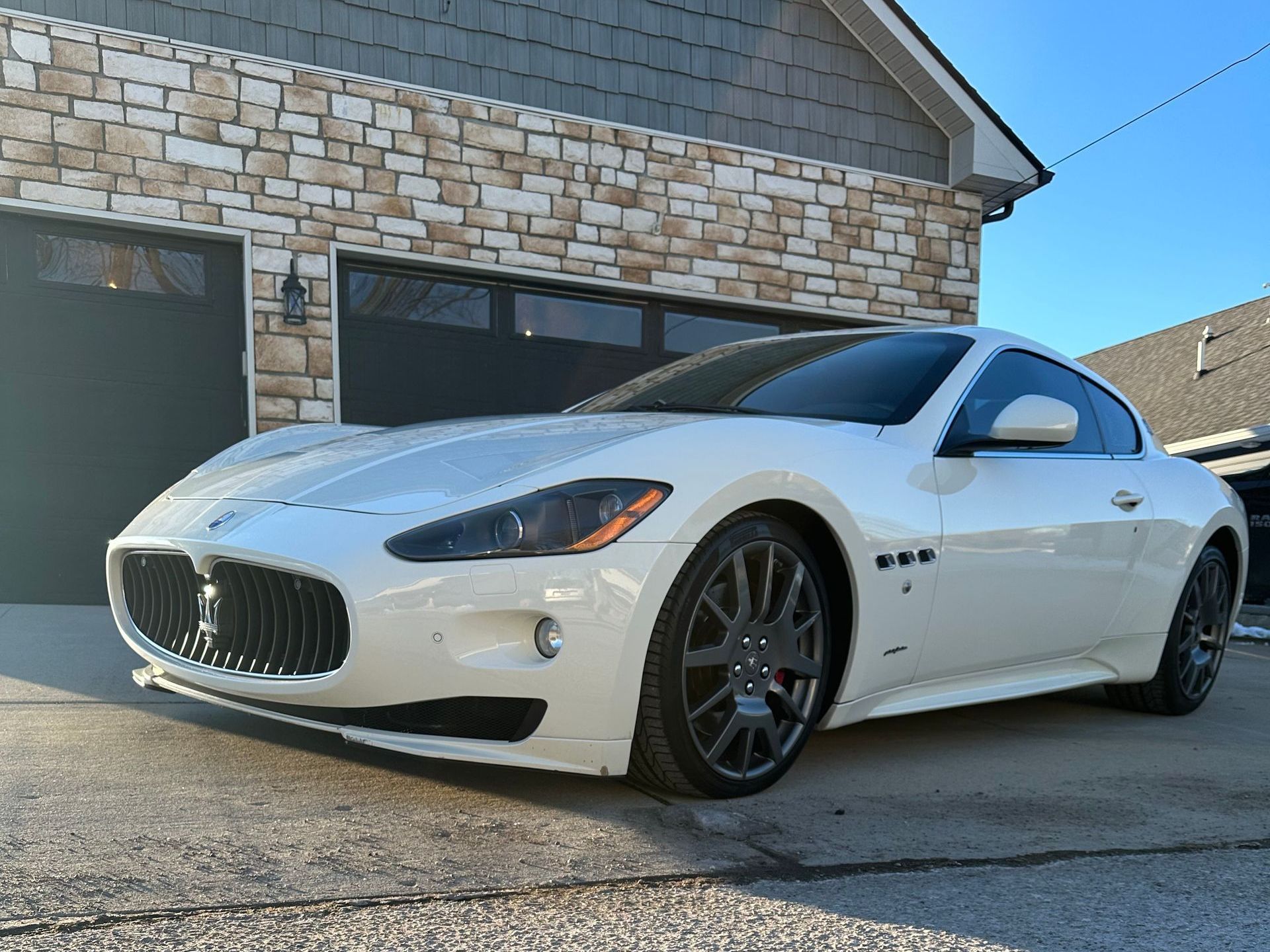 Upper Hand Mobile Detailing Mobile Auto Detailing Detroit MI