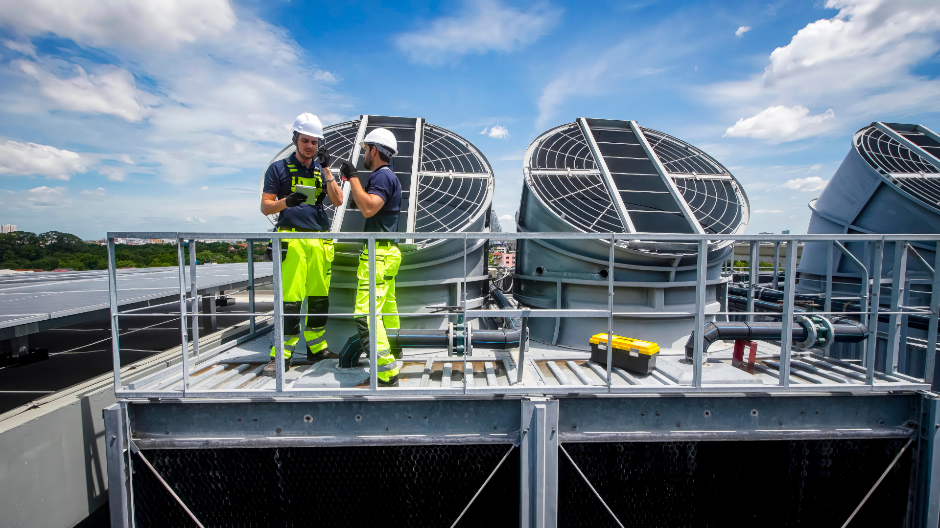 Top HVAC Software Tools for Multi-Tech Teams