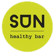 Il logo del Sun Healthy Bar è un cerchio giallo con la parola sole sopra.