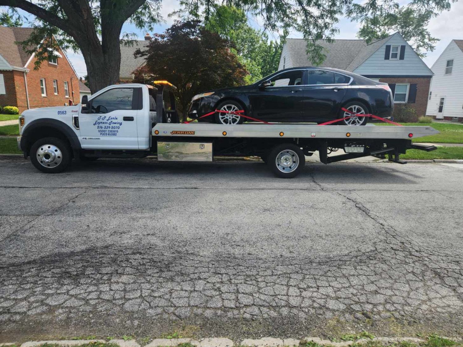 Towing and Roadside Assistance