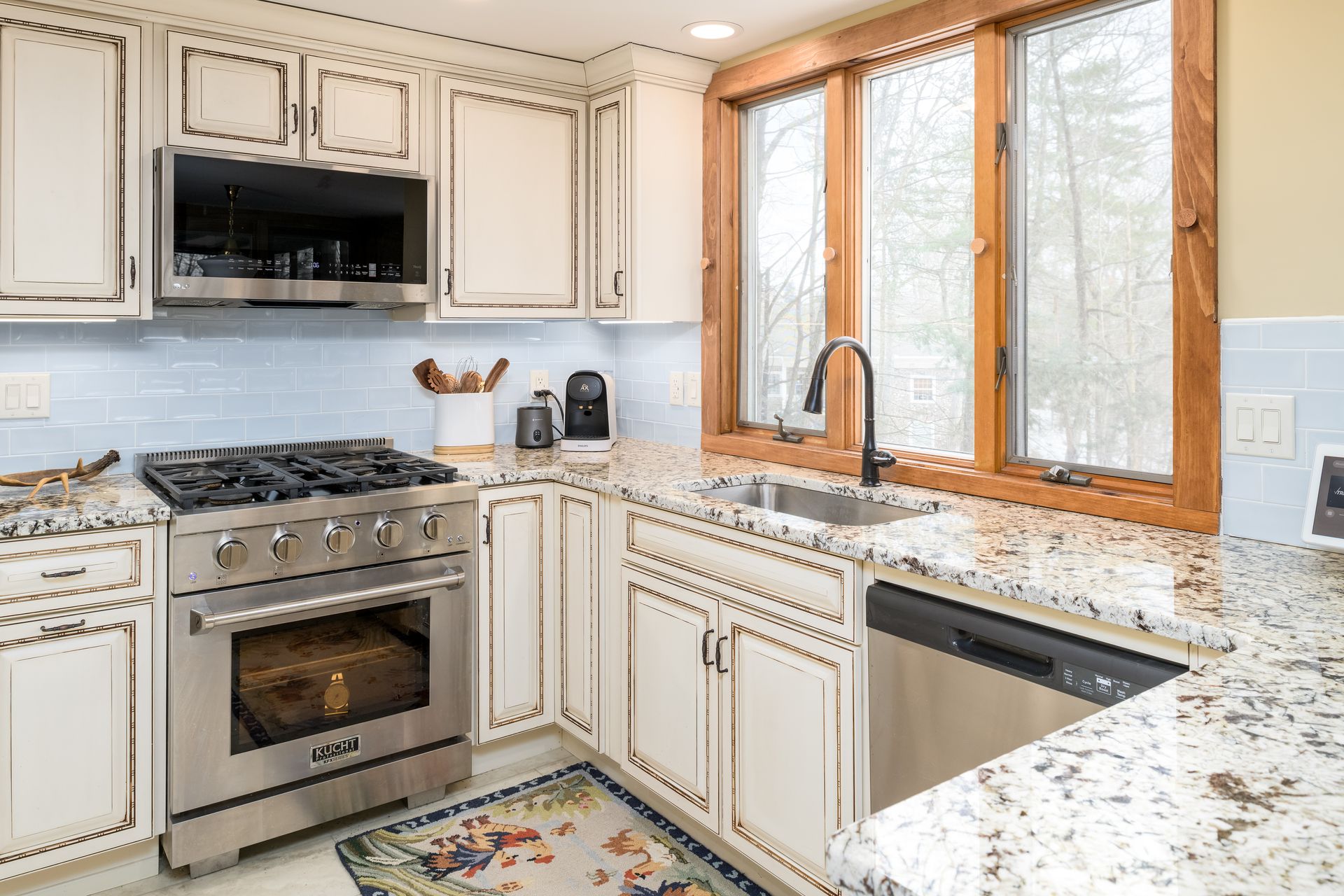 A kitchen remodel by Grant Hilfiger Contracting