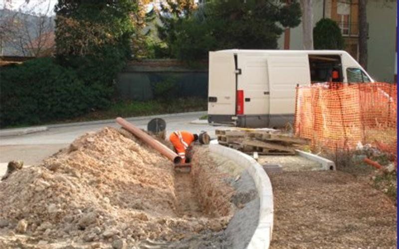 lavoro di edilizia su strada