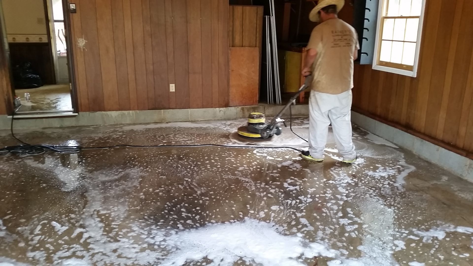 cleaning services 14