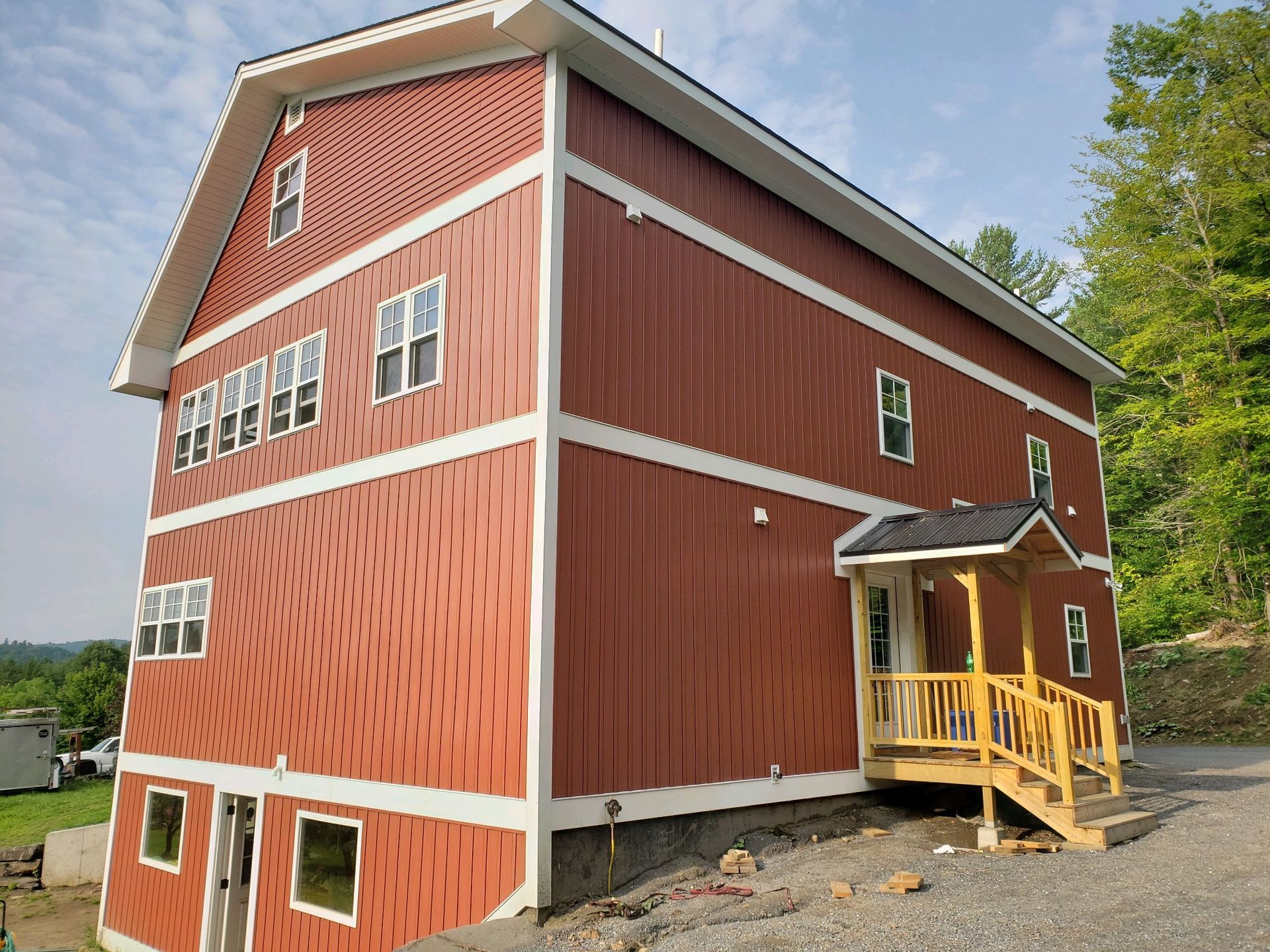 A barn style multi-level home built by Juggernaut Construction Company in Vermont