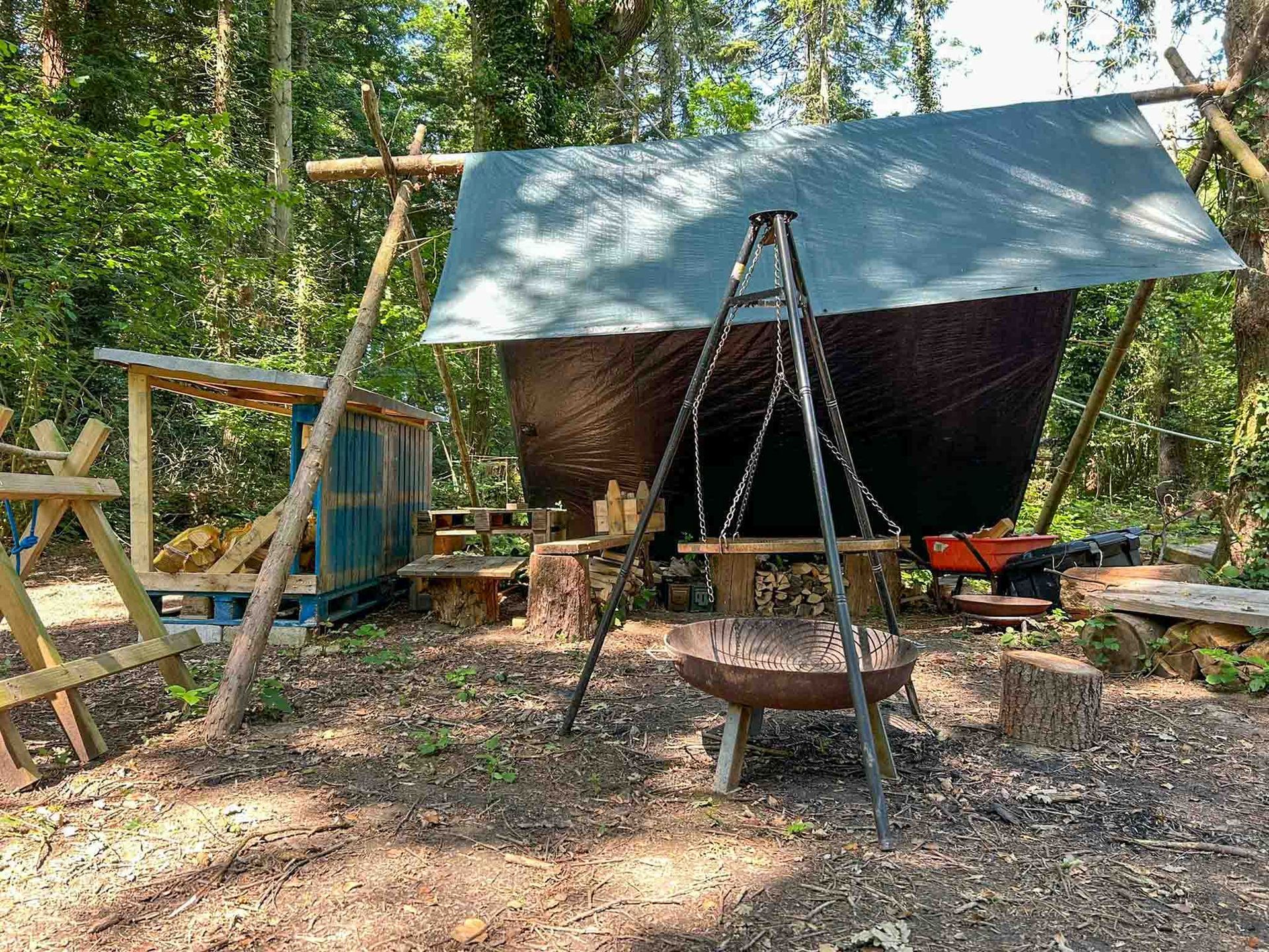 Bushcraft course on the Isle of Wight delivered by EduDierse