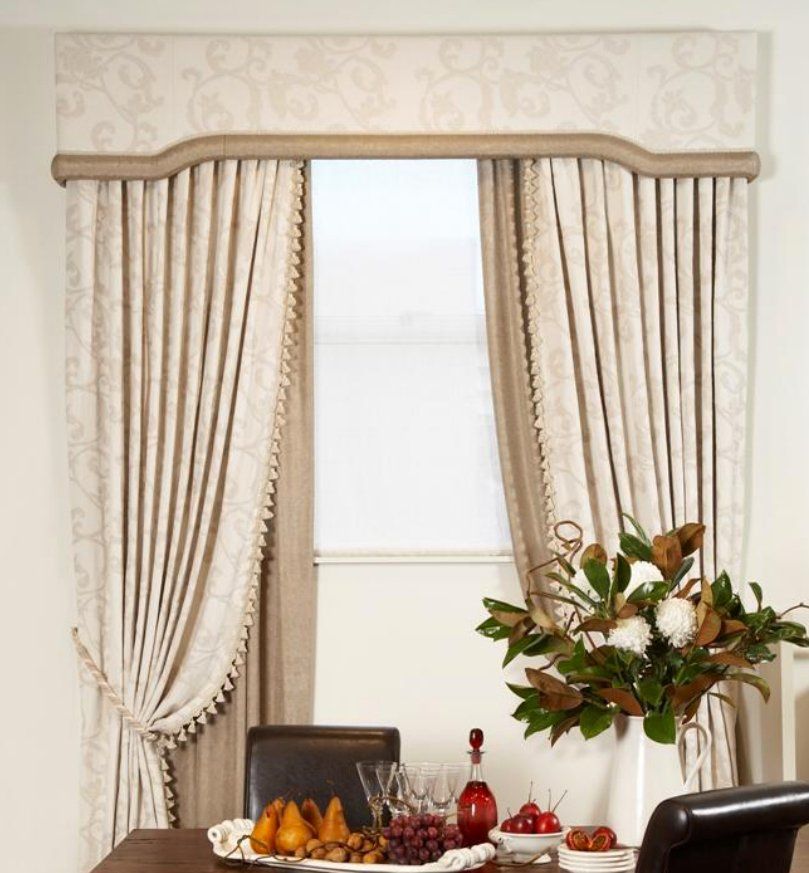 23. pelmet curtain