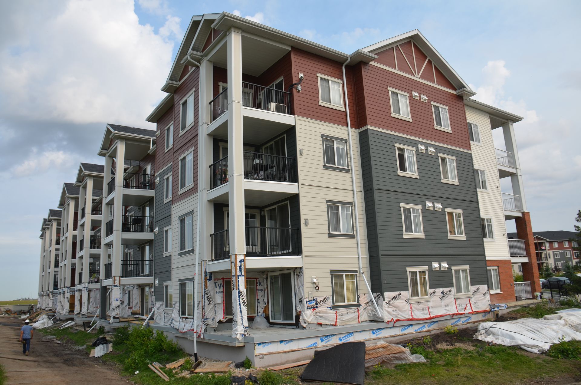 exterior siding on multi-story condo unit from mandel exteriors