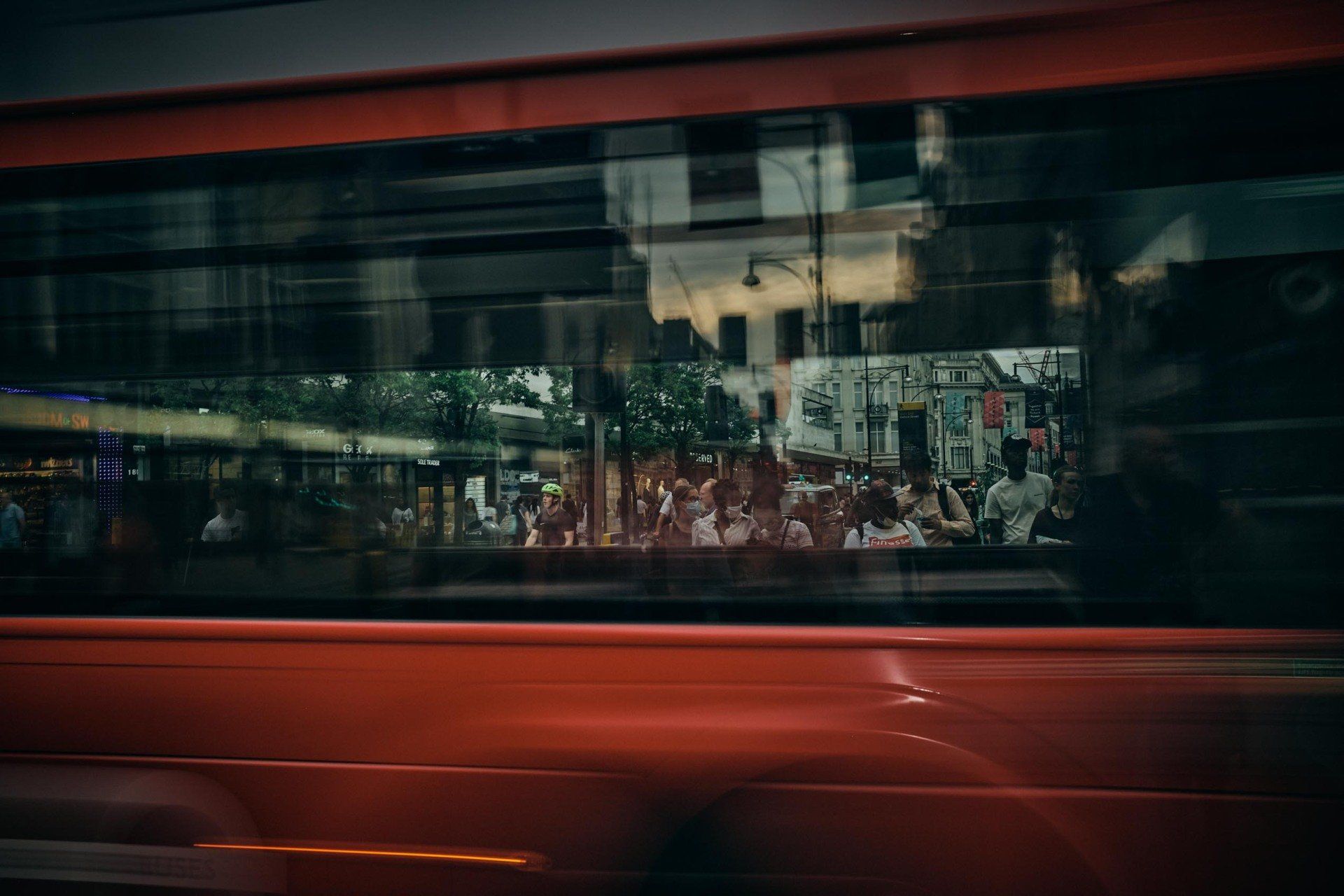Capturing London city life through the lens of creative photography @Oana M. Baković - Fine Art Photography, 2021. 