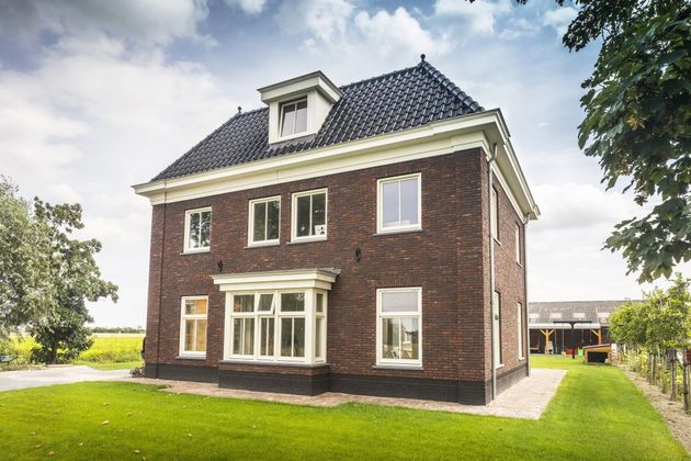 How do I buy a house in The Netherlands?
