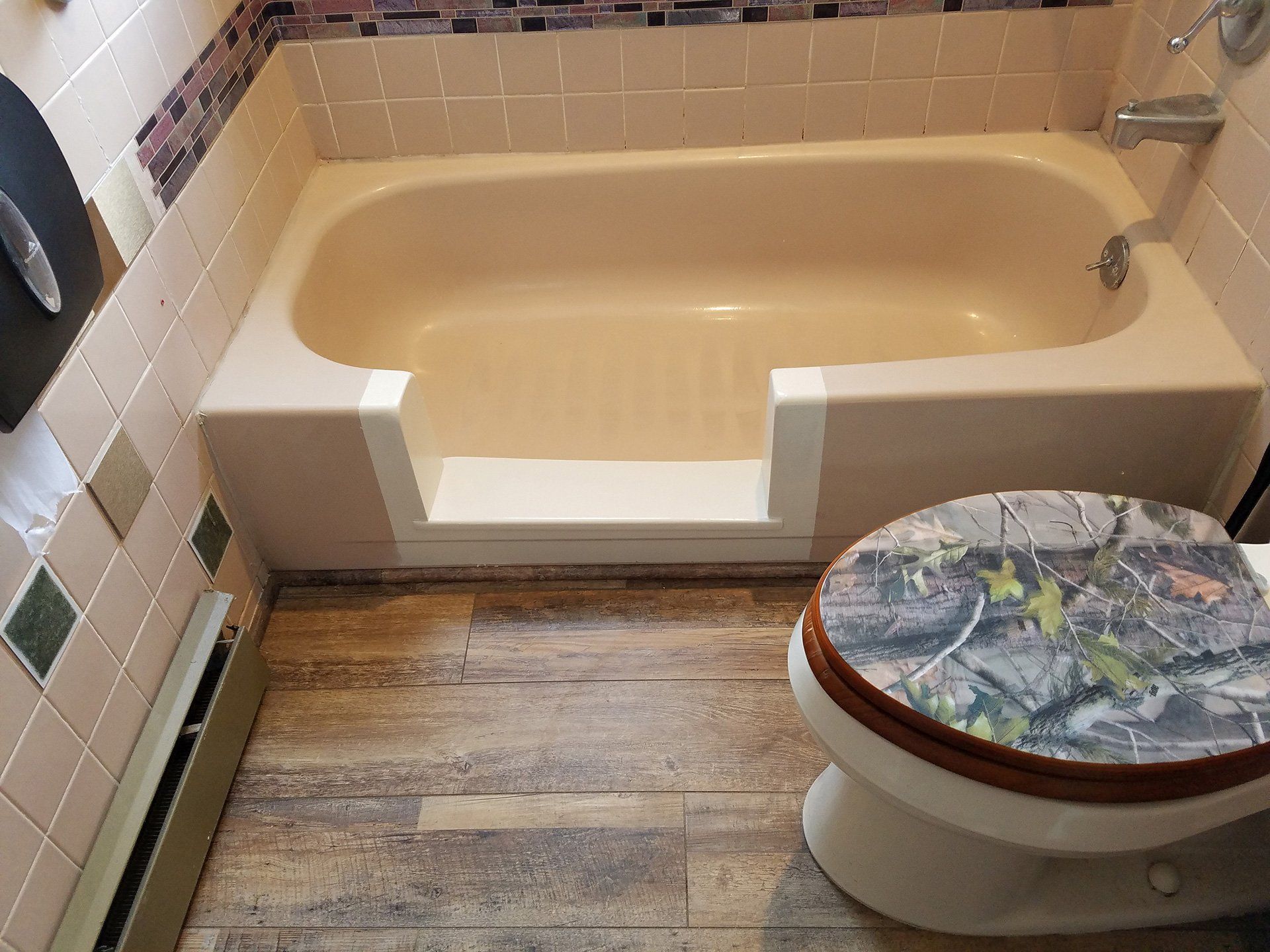 bath tube with a cut after