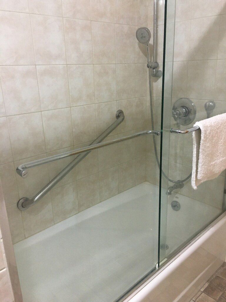 BATHROOM GRAB BARS 2