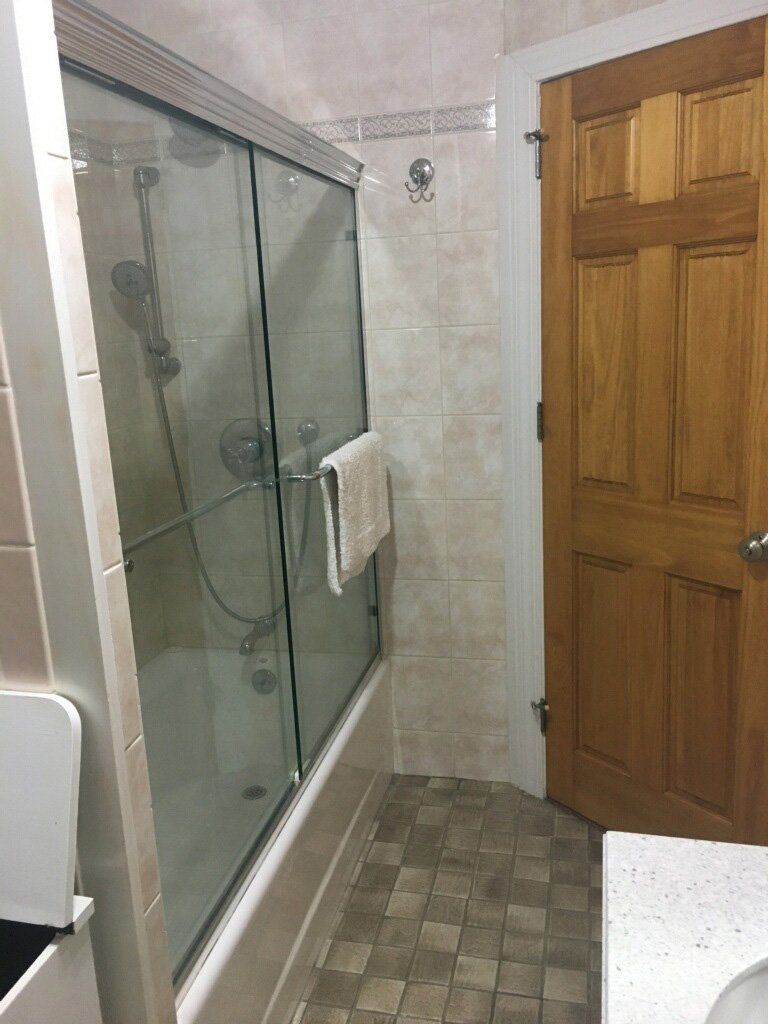 BATHROOM GRAB BARS  1