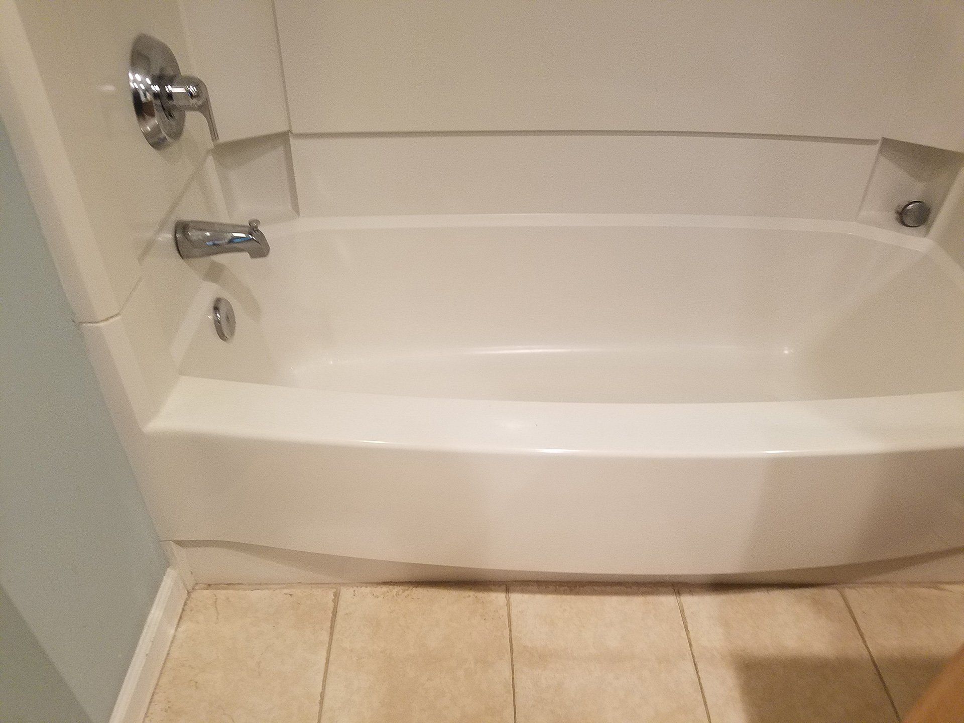 CUT AND BATHE TUBS before 5