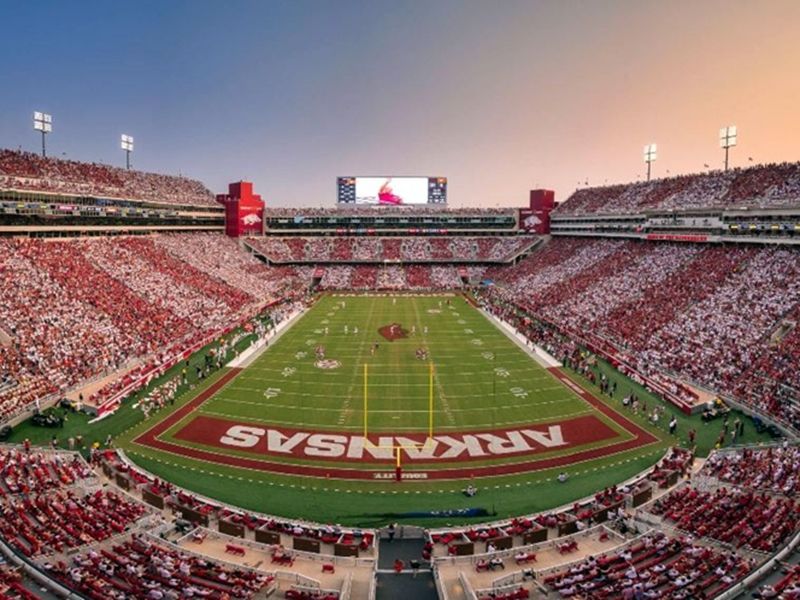 Bentonville-Roges-Springdale-Fayetteville-Pea-Ridge-Siloam-Springs-Bella-Vista-Arkansas-Investment-Property-Home-Residential-Commercial-Land-For-Sale-For-Lease-Mason-Capital-Group-Real-Estate-Firm-Keller-Williams-Coldwell-Banker-Re/Max-Brandon-Group-Walmart-Relocation