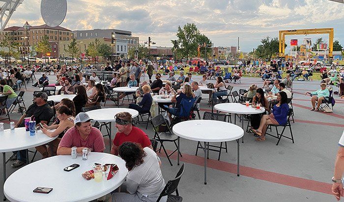 Bentonville-Roges-Springdale-Fayetteville-Pea-Ridge-Siloam-Springs-Bella-Vista-Arkansas-Investment-Property-Home-Residential-Commercial-Land-For-Sale-For-Lease-Mason-Capital-Group-Real-Estate-Firm-Keller-Williams-Coldwell-Banker-Re/Max-Brandon-Group-Walmart-Relocation-Realtor-Zillow