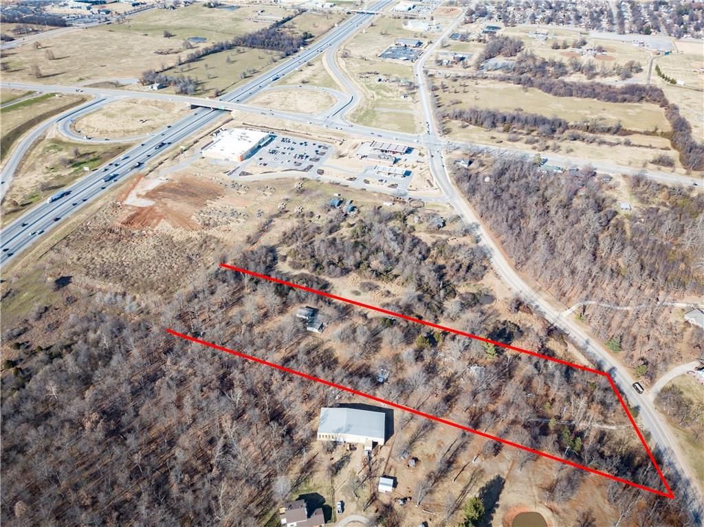 Bentonville-Roges-Springdale-Fayetteville-Pea-Ridge-Siloam-Springs-Bella-Vista-Arkansas-Investment-Property-Home-Residential-Commercial-Land-For-Sale-For-Lease-Mason-Capital-Group-Real-Estate-Firm-Keller-Williams-Coldwell-Banker-Re/Max-Brandon-Group-Walmart-Relocation