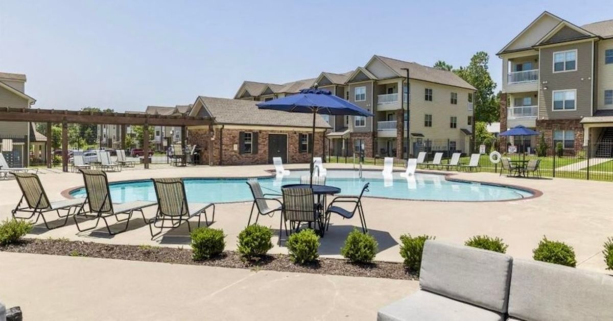 The Maddox Apartments Sale and Opportunities in Northwest Arkansas