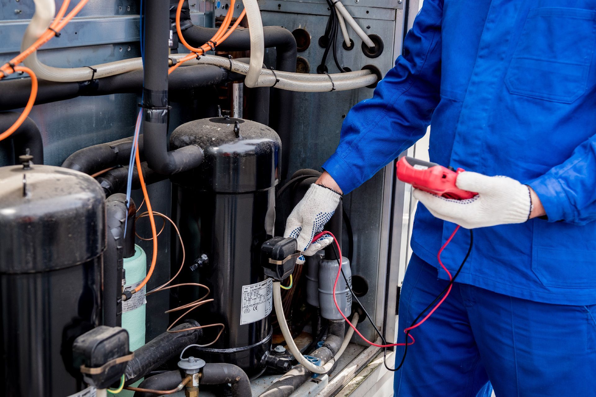 tecnicos-especializados-en-electrodocomesticos