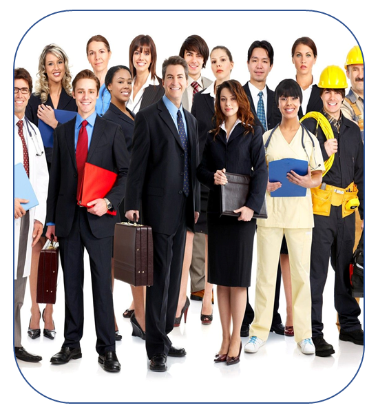 Un grupo diverso de profesionales con distintos uniformes y trajes de negocios, de pie juntos sobre un fondo blanco.