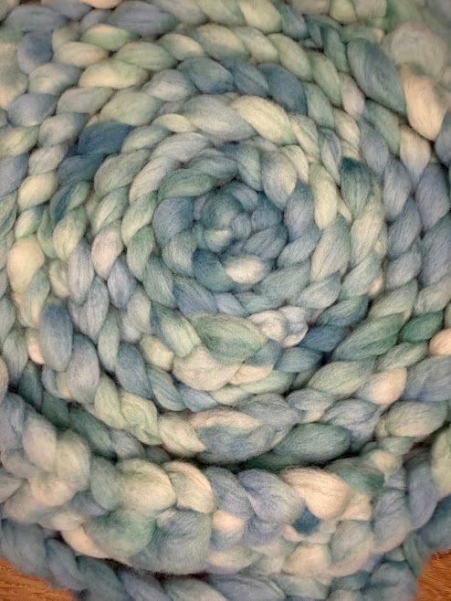 Merino-Rembouillet Top in Shades of Light Green 4 oz