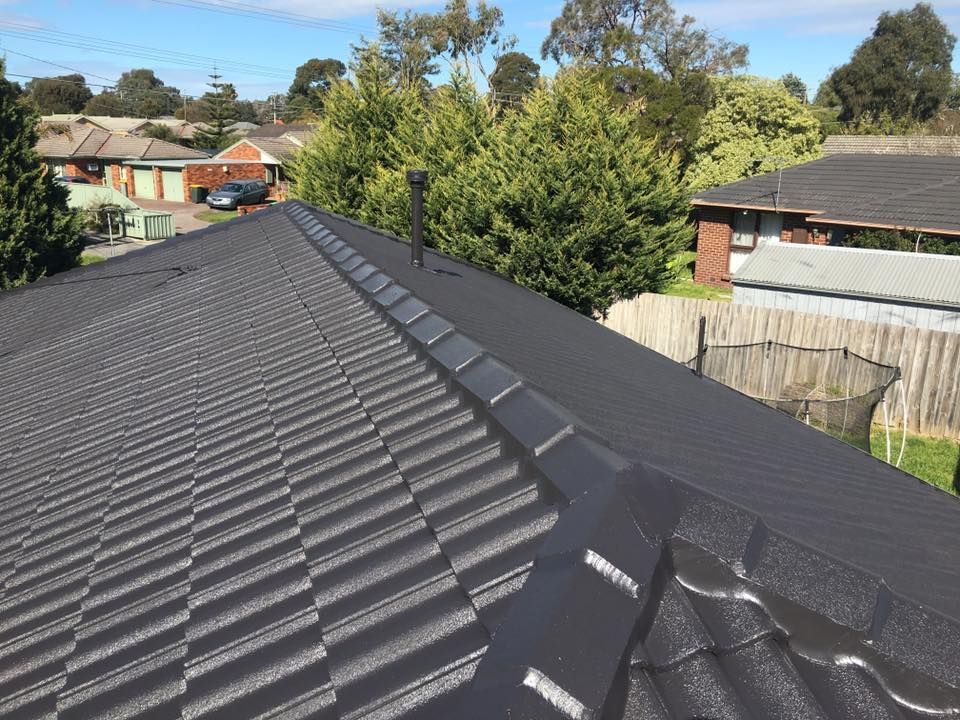 MRI Roofing Group Roof Restoration After Photograph with Beautifully Presented Roof