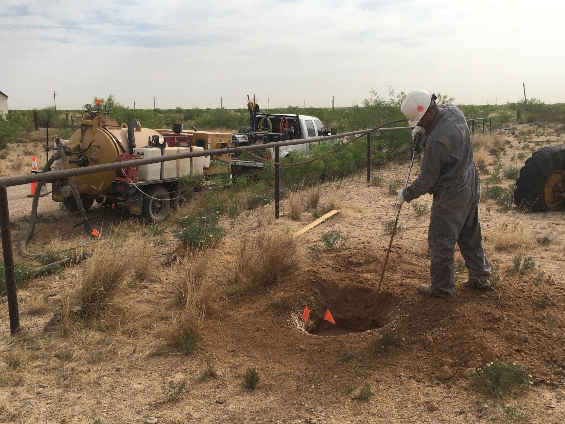 Hydrovac Excavation Houston, TX; Hobbs, NM & Artesia, NM Creek Pipe