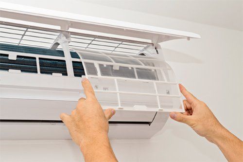 Cleaning Air Conditioner Filter