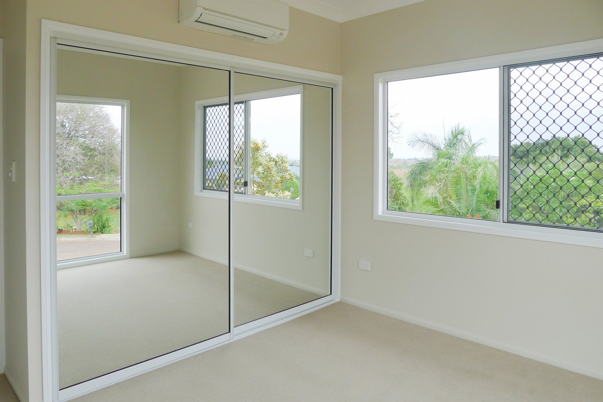 Sliding Mirror Wardrobe Doors — Headlands Glass in Ballina, NSW
